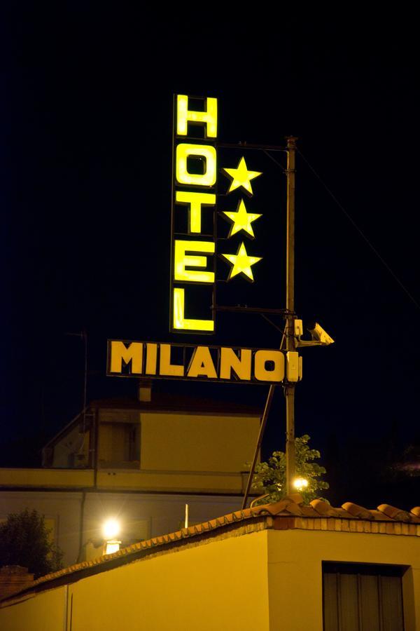 Hotel Milano Пістоя Екстер'єр фото